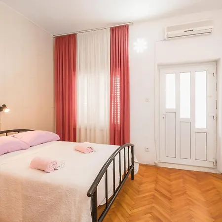 Primorka Appartement *